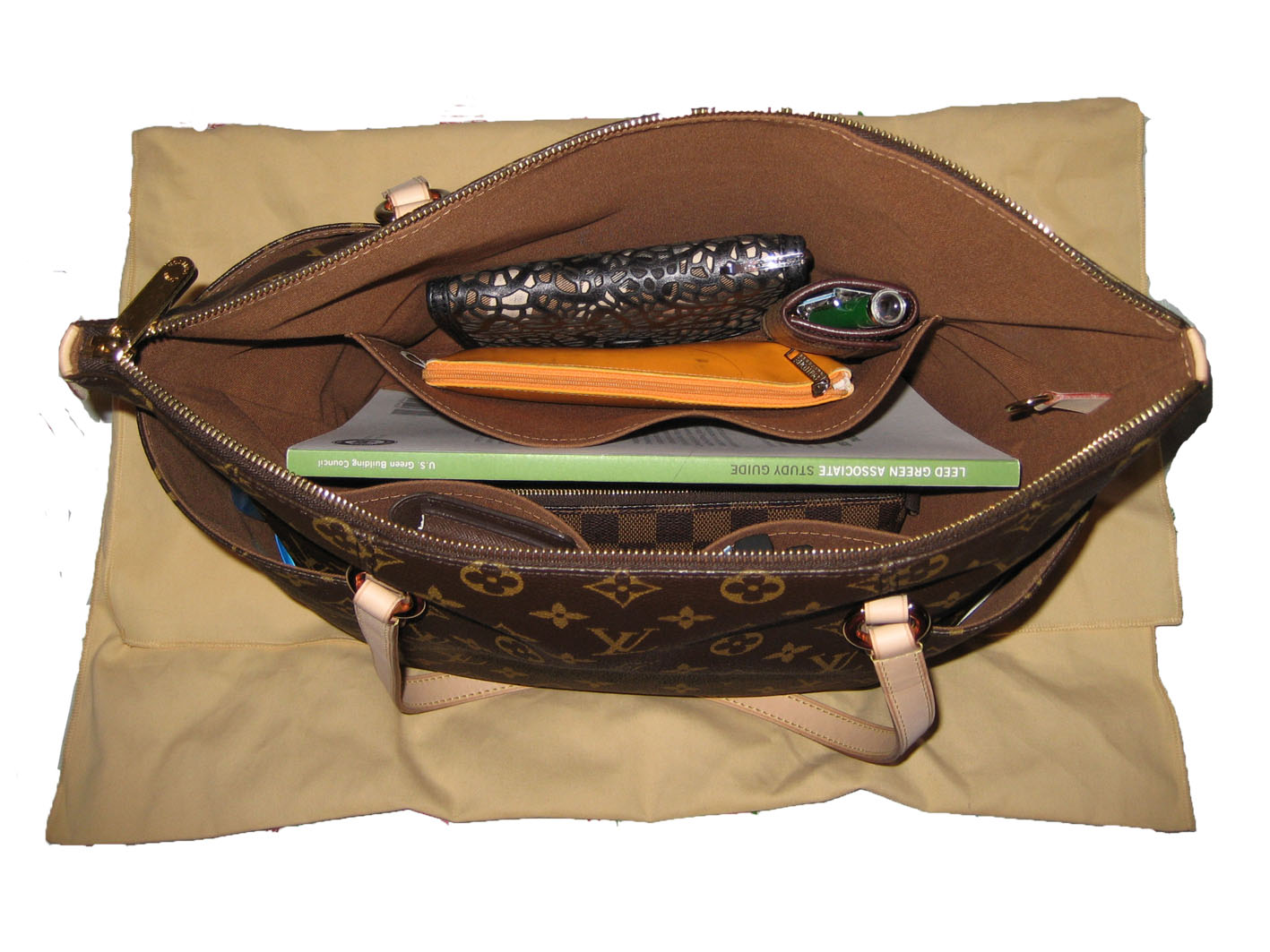 How Much Is A Burberry Purse Worth In Mm